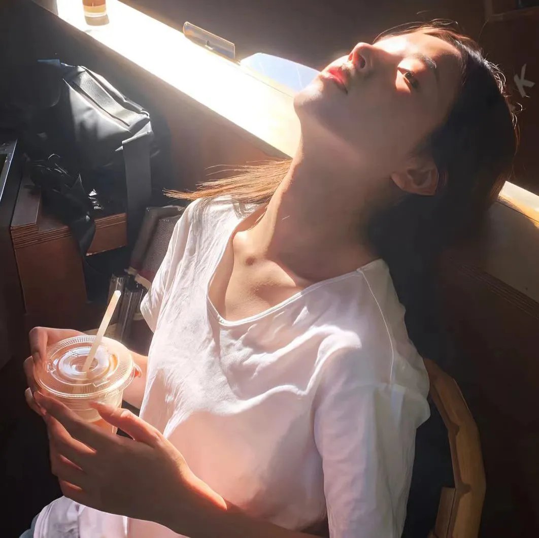 天才碰麻瓜海报